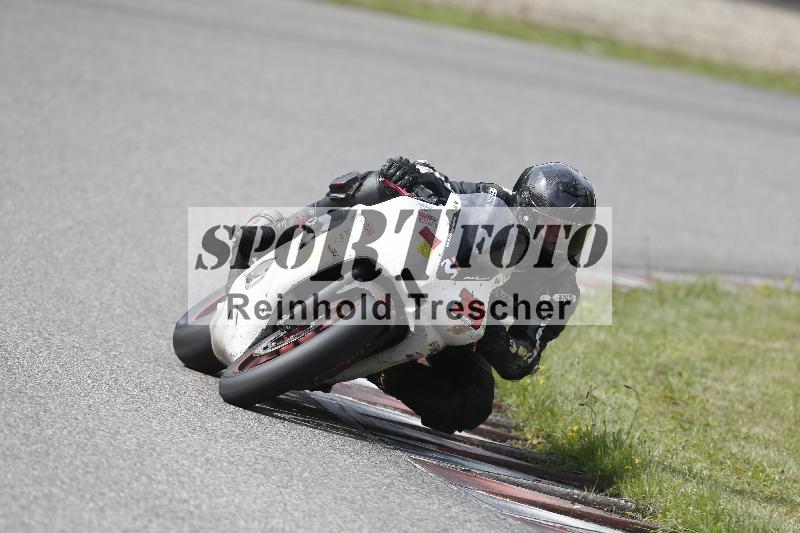 /23 07.06.2025 TZ Motorsport ADR/33